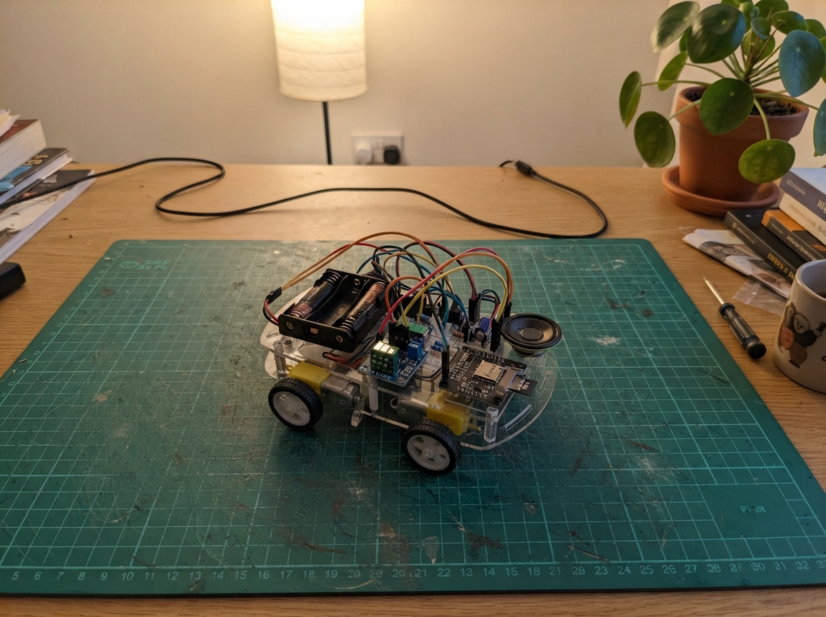 Bluetooth Pokémon Robot Control