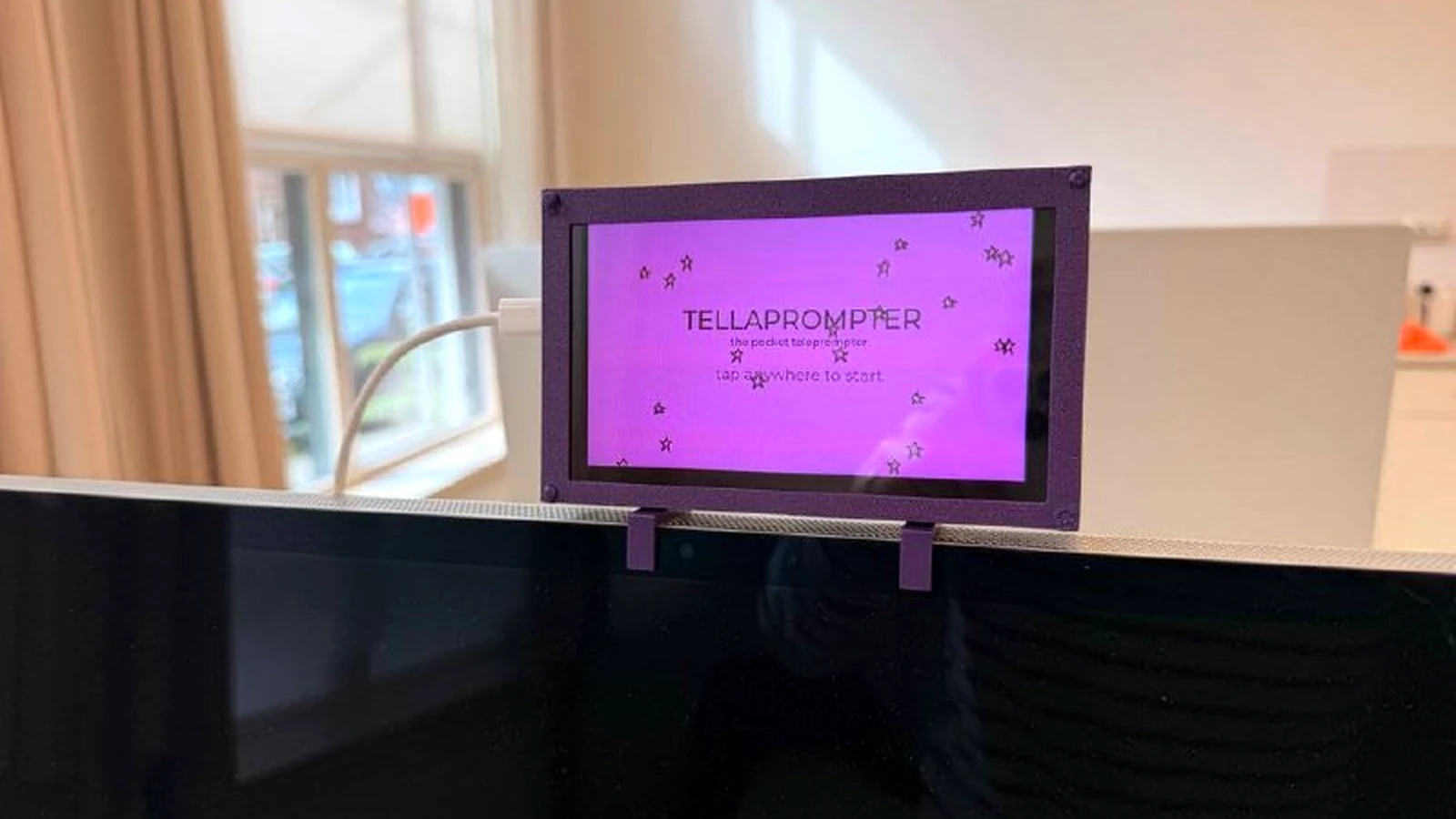 How to Build the Tellaprompter with an ESP32 and ILI9341 Touchscreen