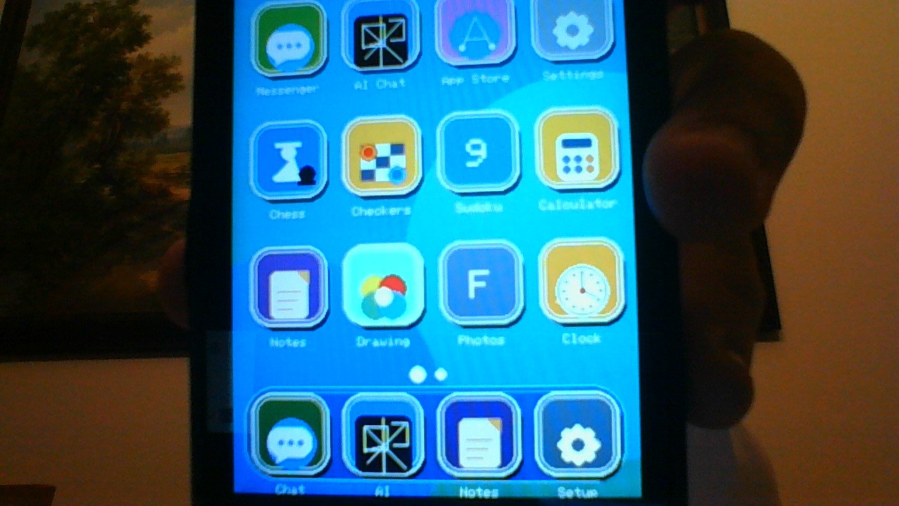 ESP32-3248S035C iphone with text