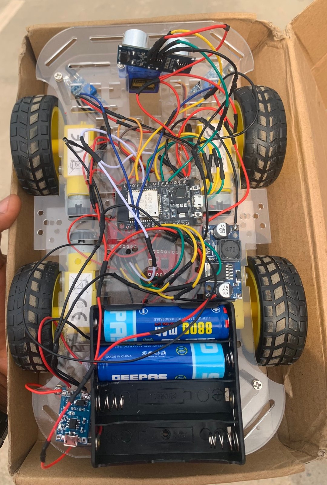 ROVIE: ESP32 Obstacle Avoiding Rover
